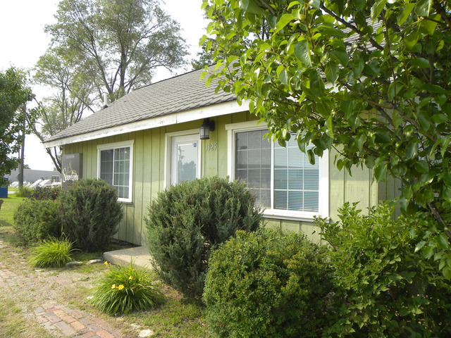 1325 E State St, Sycamore, IL 60178 photo 3