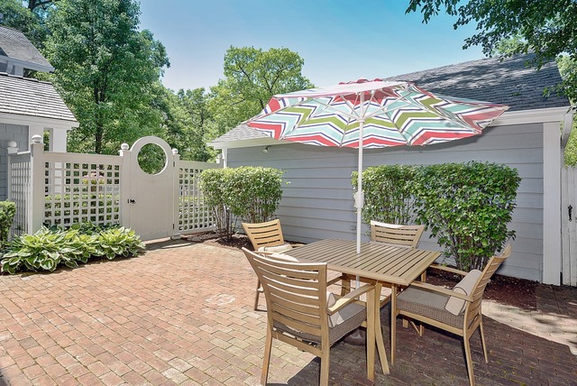 565 Drexel Ave, Glencoe, IL 60022 photo 24