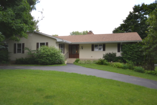 37 W239 Olwin Dr, Elgin, IL 60124 photo 1