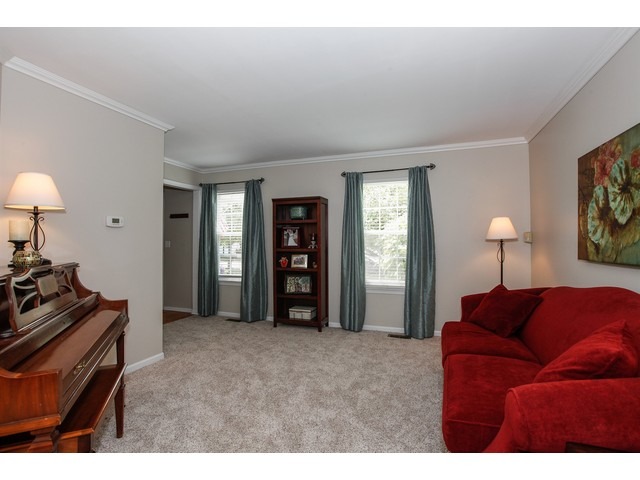 3722 Edgebrook Ct, Aurora, IL 60504 photo 3
