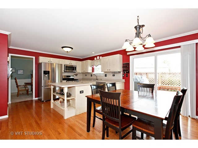3722 Edgebrook Ct, Aurora, IL 60504 photo 5
