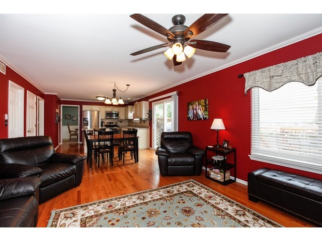 3722 Edgebrook Ct, Aurora, IL 60504 photo 9