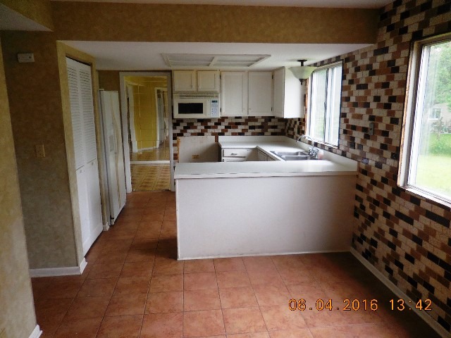37 Joslyn Dr, Elgin, IL 60120 photo 7