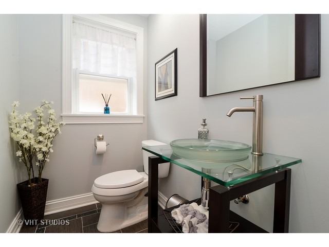 7014 W School St, Chicago, IL 60634 photo 17