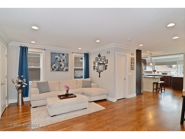 7014 W School St, Chicago, IL 60634 photo 4