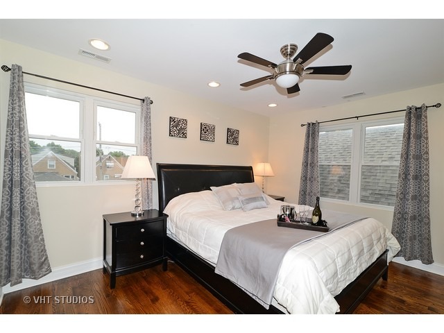 7014 W School St, Chicago, IL 60634 photo 9