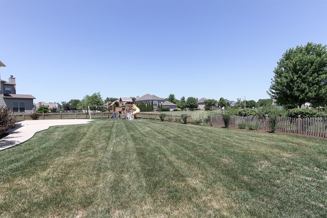 16532 Hidden River Cir, Plainfield, IL 60586 photo 23