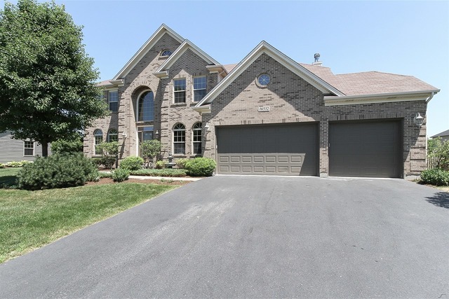 16532 Hidden River Cir, Plainfield, IL 60586 photo 1