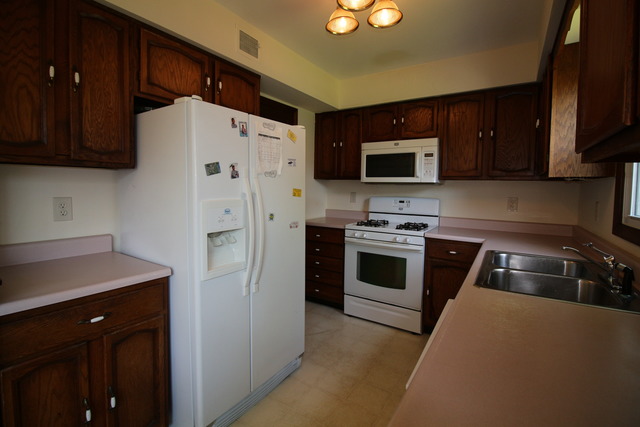 2271 Bittersweet Ct, Aurora, IL 60506 photo 9