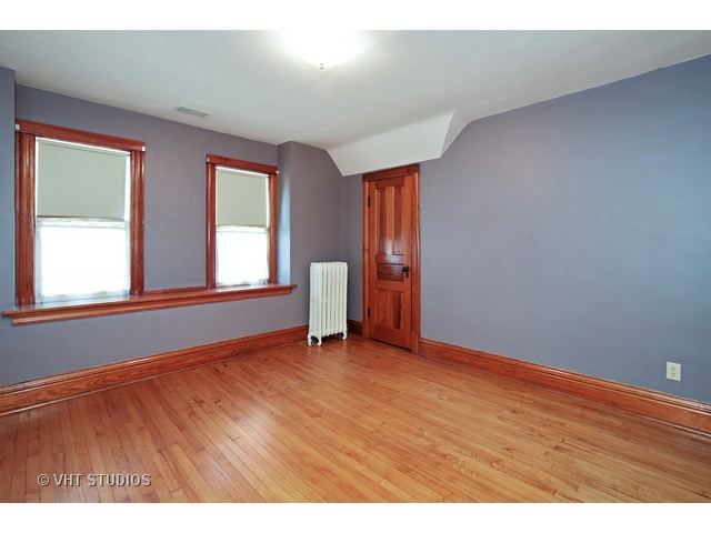 721 N Spring St, Elgin, IL 60120 photo 11