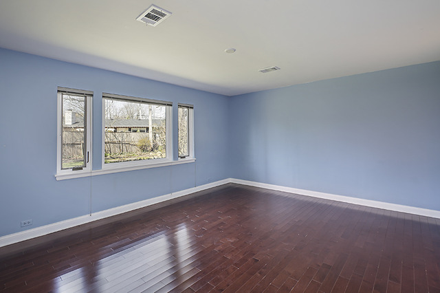 918 Lee Rd, Northbrook, IL 60062 photo 9
