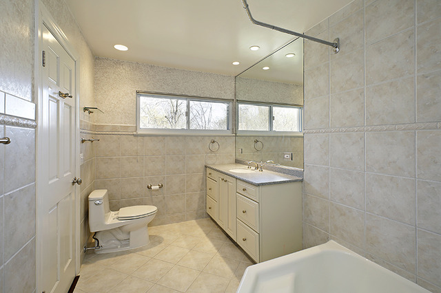918 Lee Rd, Northbrook, IL 60062 photo 13