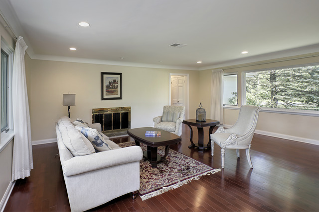 918 Lee Rd, Northbrook, IL 60062 photo 6