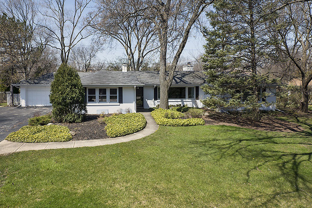 918 Lee Rd, Northbrook, IL 60062 photo 1