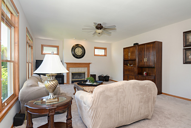 39 W259 Bartelt Pl, Geneva, IL 60134 photo 11