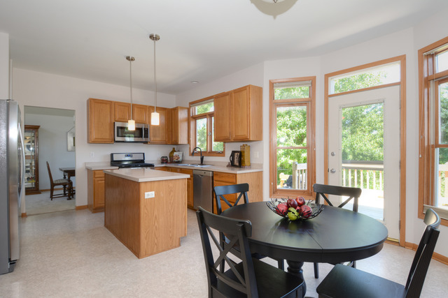 39 W259 Bartelt Pl, Geneva, IL 60134 photo 7