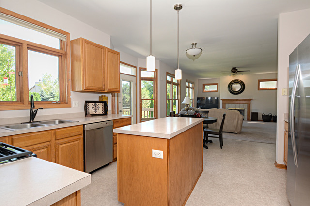 39 W259 Bartelt Pl, Geneva, IL 60134 photo 9