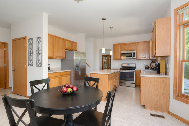 39 W259 Bartelt Pl, Geneva, IL 60134 photo 6