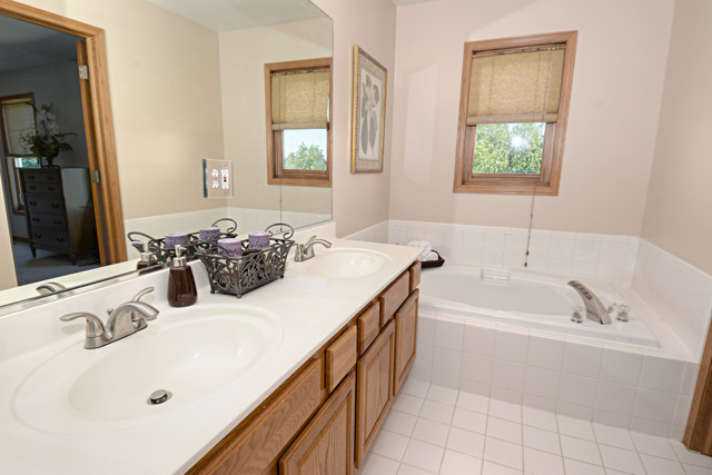 39 W259 Bartelt Pl, Geneva, IL 60134 photo 18