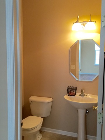 4217 Drexel Ave, Aurora, IL 60504 photo 7