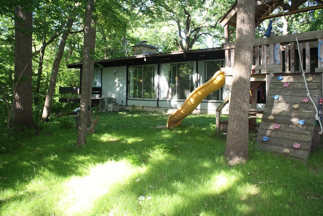 8393 Abbott Ln, Cary, IL 60013 photo 10