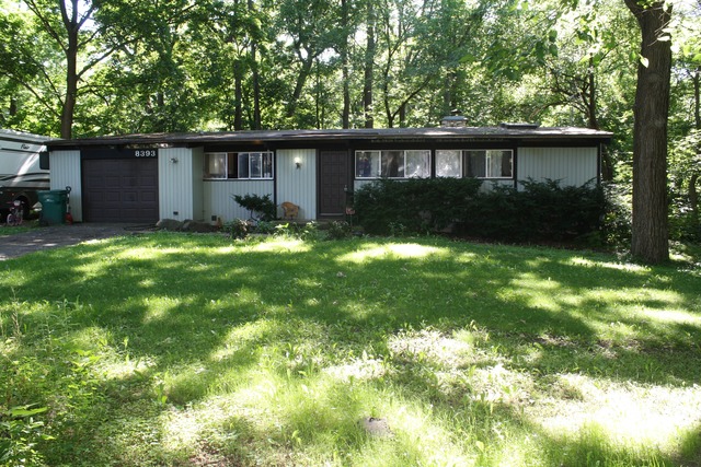 8393 Abbott Ln, Cary, IL 60013 photo 1