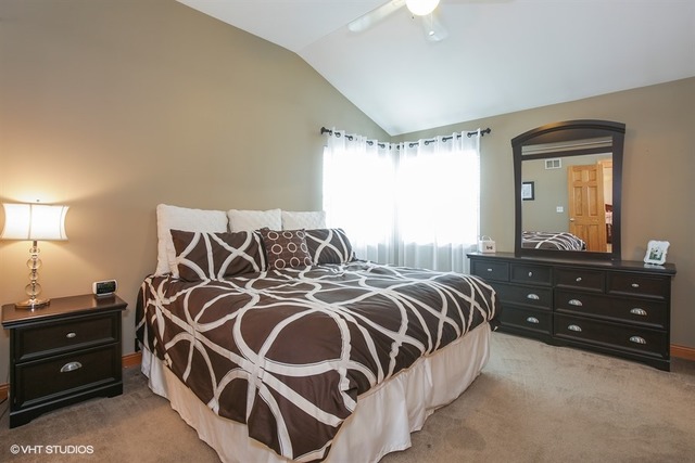 106 Westridge Blvd, Bartlett, IL 60103 photo 15