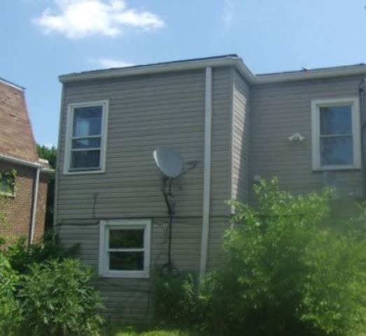 8918 S University Ave, Chicago, IL 60619 photo 3