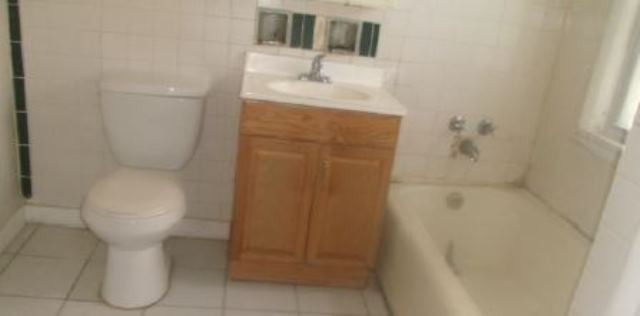 8918 S University Ave, Chicago, IL 60619 photo 8