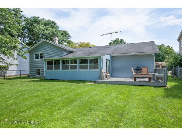 1820 Sheffield Dr, Elgin, IL 60123 photo 10