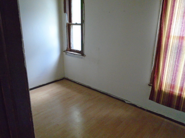 11934 S Lowe Ave, Chicago, IL 60628 photo 13