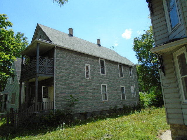 11934 S Lowe Ave, Chicago, IL 60628 photo 3