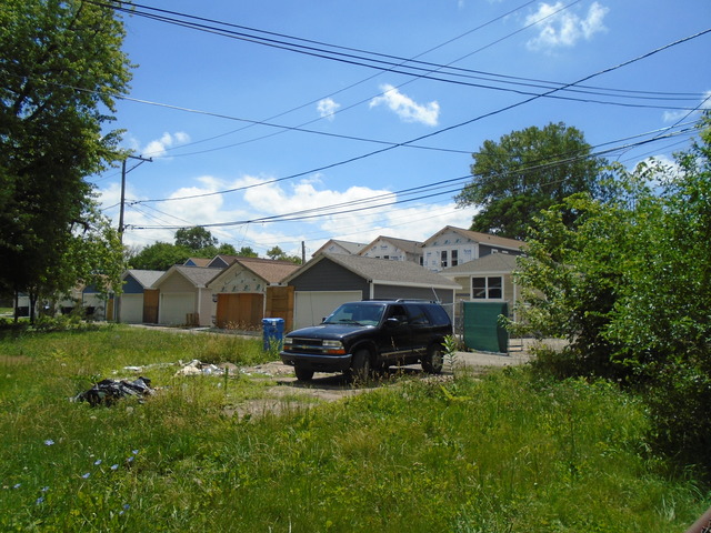 11934 S Lowe Ave, Chicago, IL 60628 photo 5
