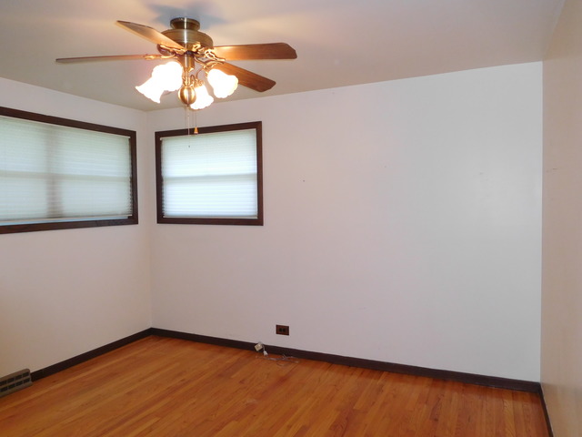 342 E Hilton Ave, Addison, IL 60101 photo 6