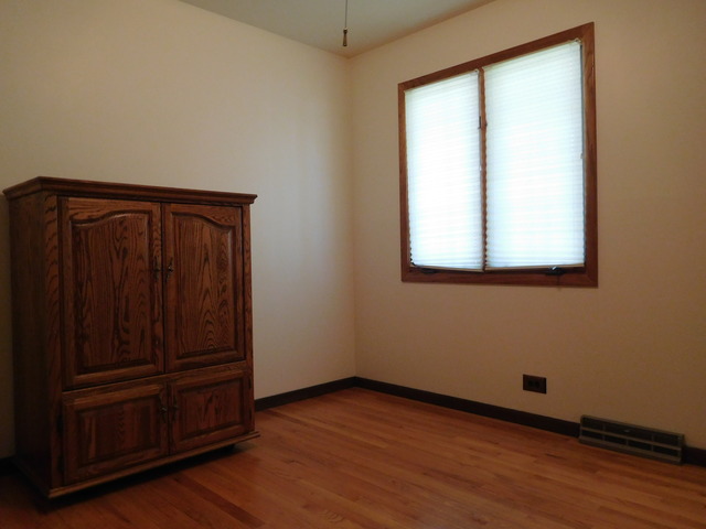 342 E Hilton Ave, Addison, IL 60101 photo 7