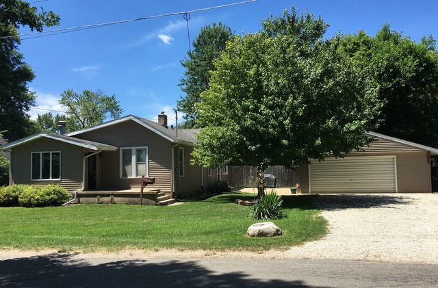 1723 Post St, Ottawa, IL 61350 photo 1