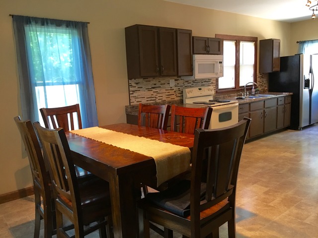 1723 Post St, Ottawa, IL 61350 photo 2