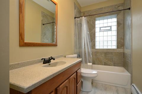 804 E Central Rd, Mount Prospect, IL 60056 photo 19