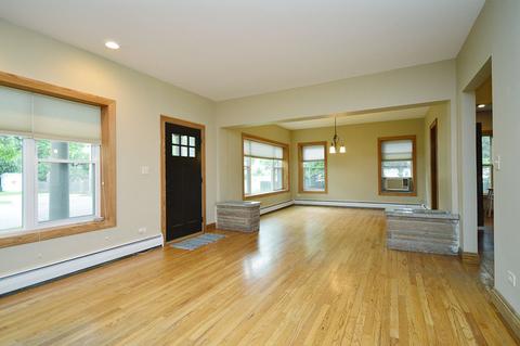 804 E Central Rd, Mount Prospect, IL 60056 photo 3