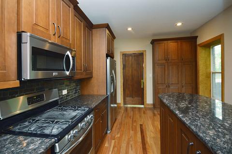 804 E Central Rd, Mount Prospect, IL 60056 photo 11