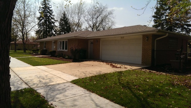 813 Read St, Lockport, IL 60441 photo 2