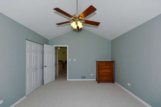 1311 Longacre Ln, Wheeling, IL 60090 photo 19