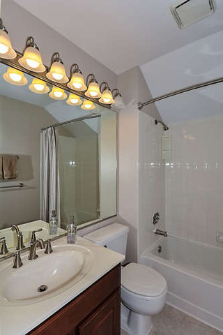 1311 Longacre Ln, Wheeling, IL 60090 photo 20