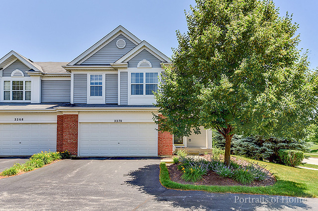 2270 Foxmoor Ln, Aurora, IL 60502 photo 1