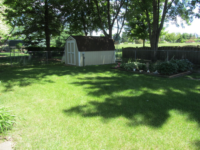 1104 Bittersweet Dr, Plano, IL 60545 photo 17