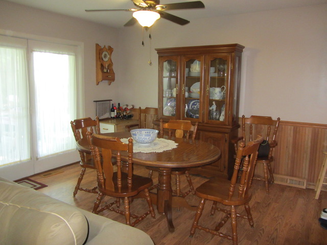 1104 Bittersweet Dr, Plano, IL 60545 photo 7