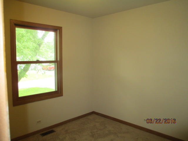 1912 Rogers Ave, Mchenry, IL 60050 photo 13