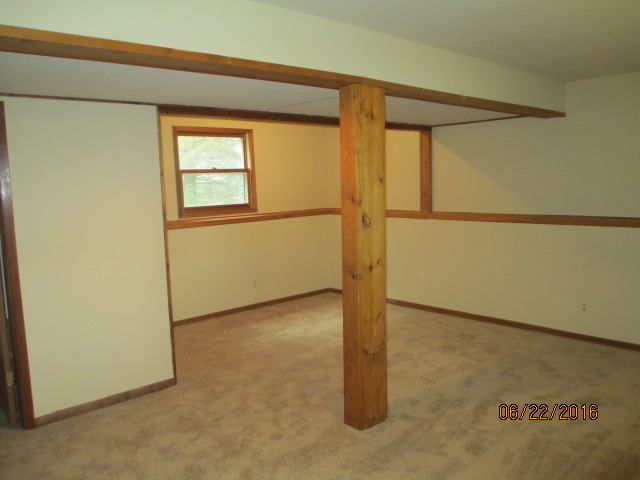 1912 Rogers Ave, Mchenry, IL 60050 photo 8