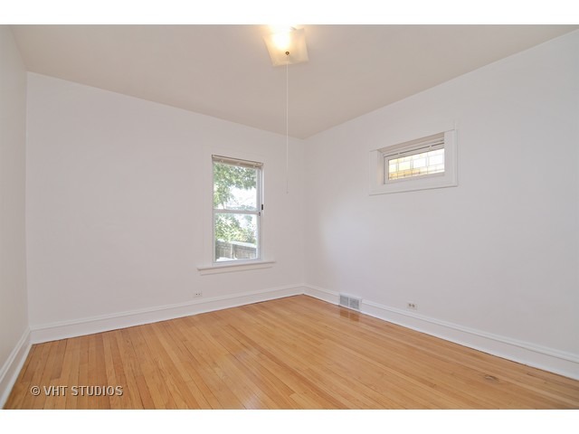1269 Washington St, Des Plaines, IL 60016 photo 8
