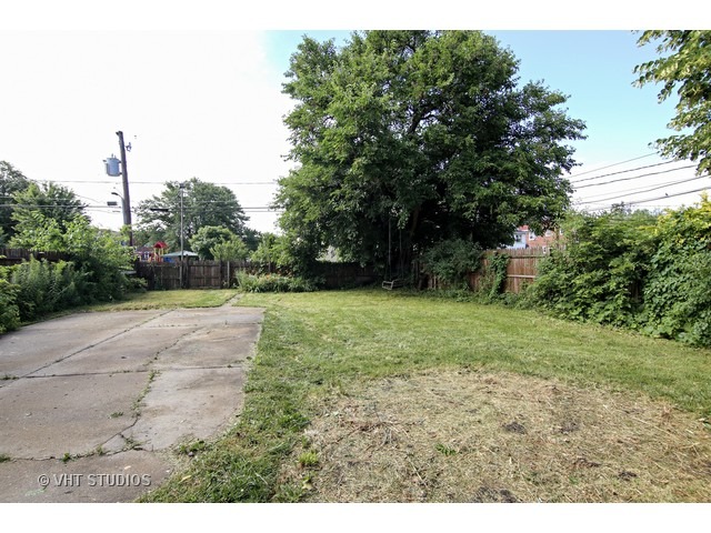 1269 Washington St, Des Plaines, IL 60016 photo 10